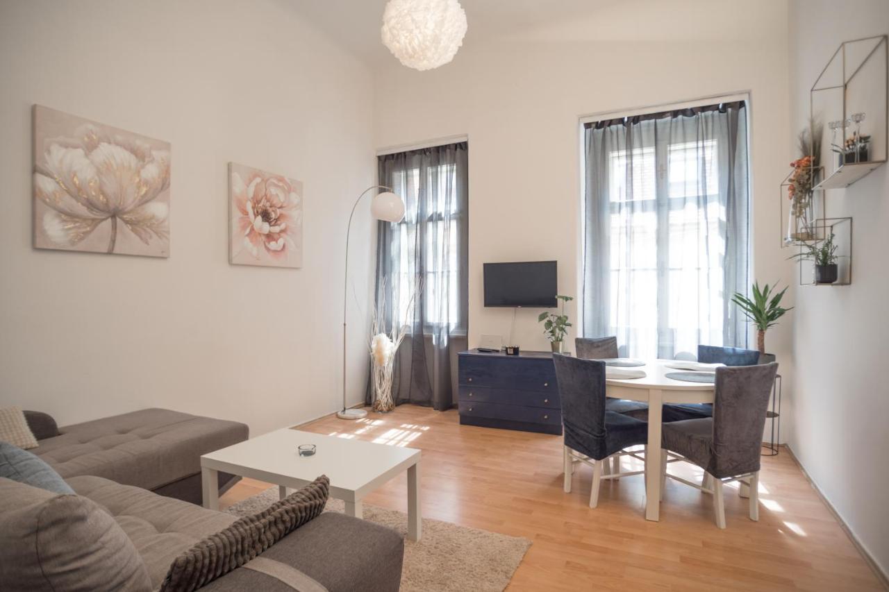 Magnolia Apartment Zagreb Luaran gambar